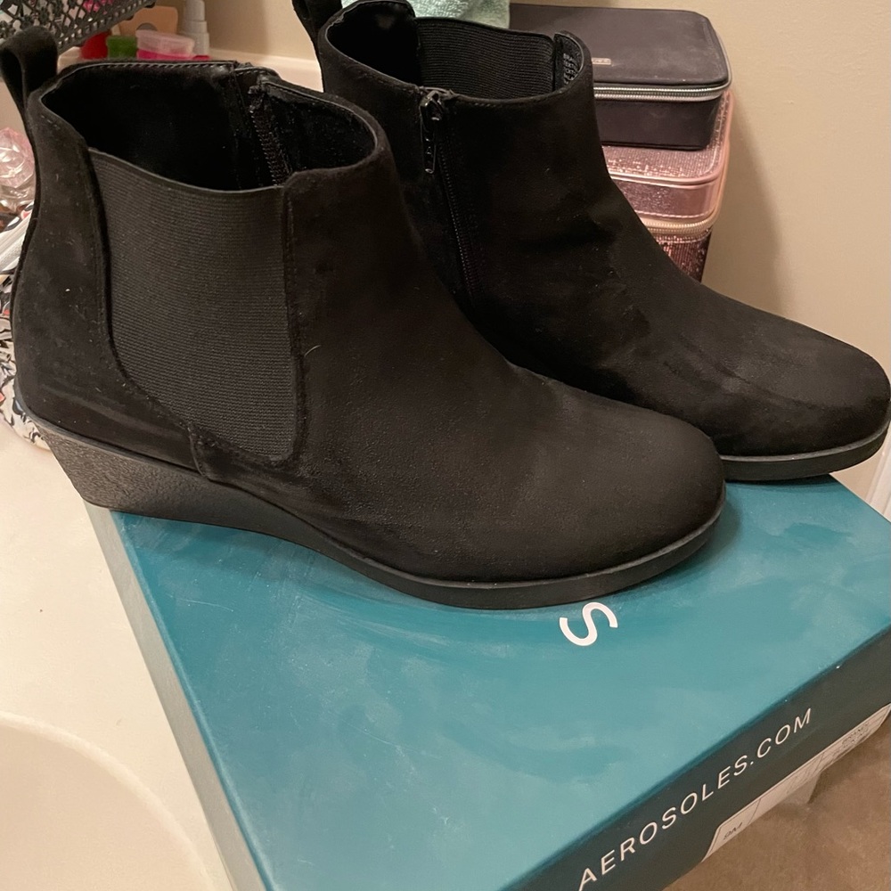 Women’s aerosoles boots